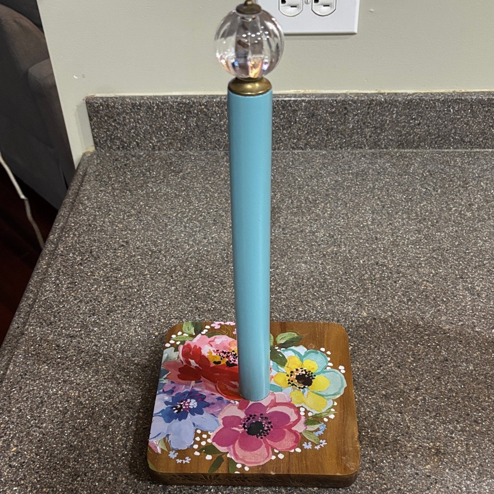 The Pioneer Woman Floral Paper Towel Holder with Turquoise Stand